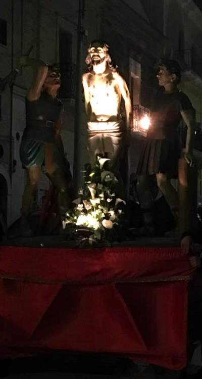 Statua della Flagellazione di Gesù nella processione dei Misteri di Troia