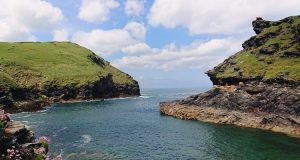 L'oceano visto dagli scogli di Boscastle
