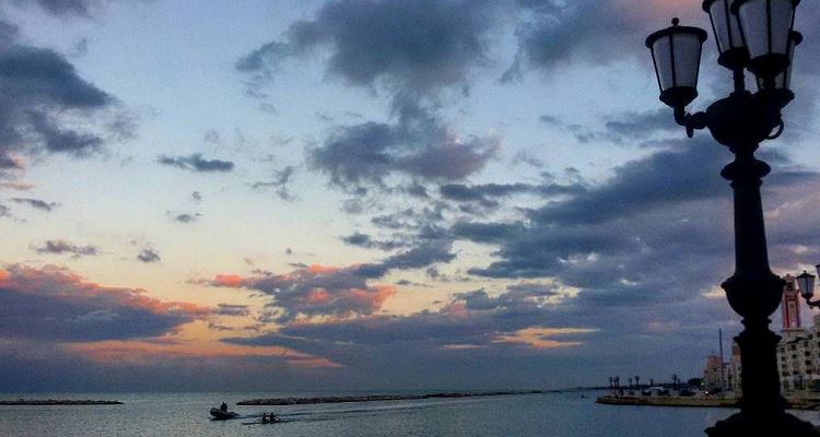 La Puglia: lungomare di Bari