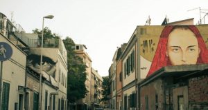 A Roma con la mamma: murale al Pigneto