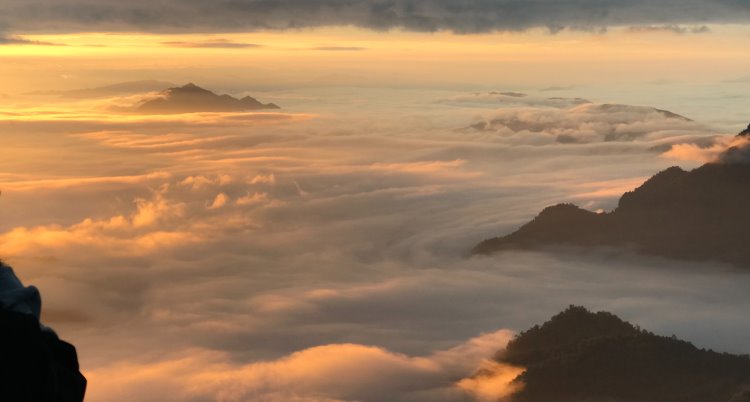 Viaggiare fa bene: nuvole viste dall'alto