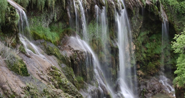 Marmore Marmore: rivoli d'acqua