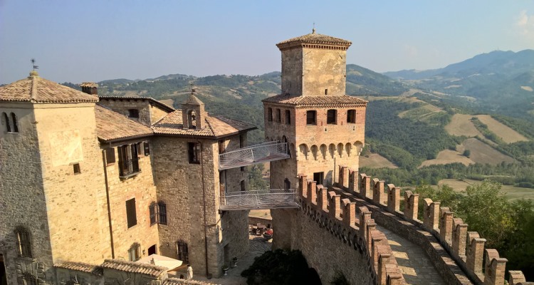 Veduta di Vigoleno dall'alto