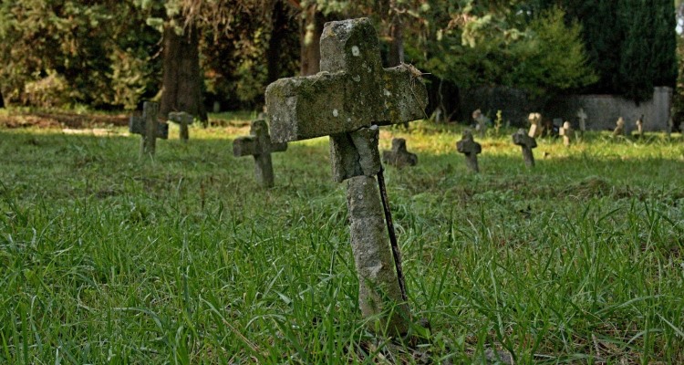 Ex manicomio di Volterra: croci cimiteriali