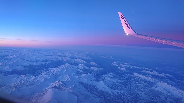 Le montagne viste dall'aereo
