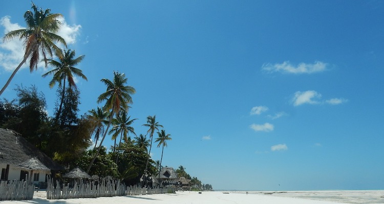 Viaggi da fare nella vita: spiaggia di Zanzibar